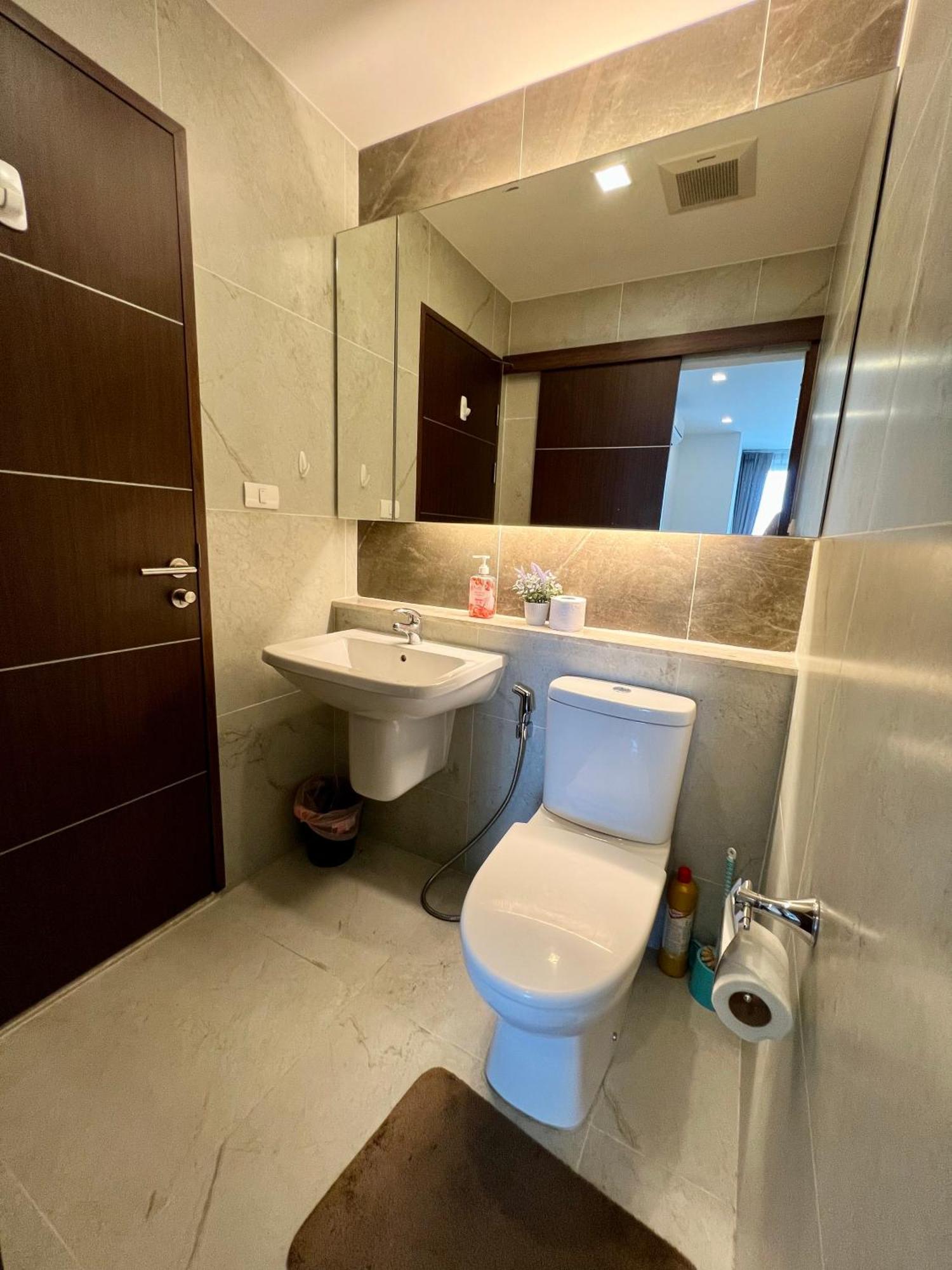 Cozy Luxury Condo @ The Astra Chiang Mai Exterior foto